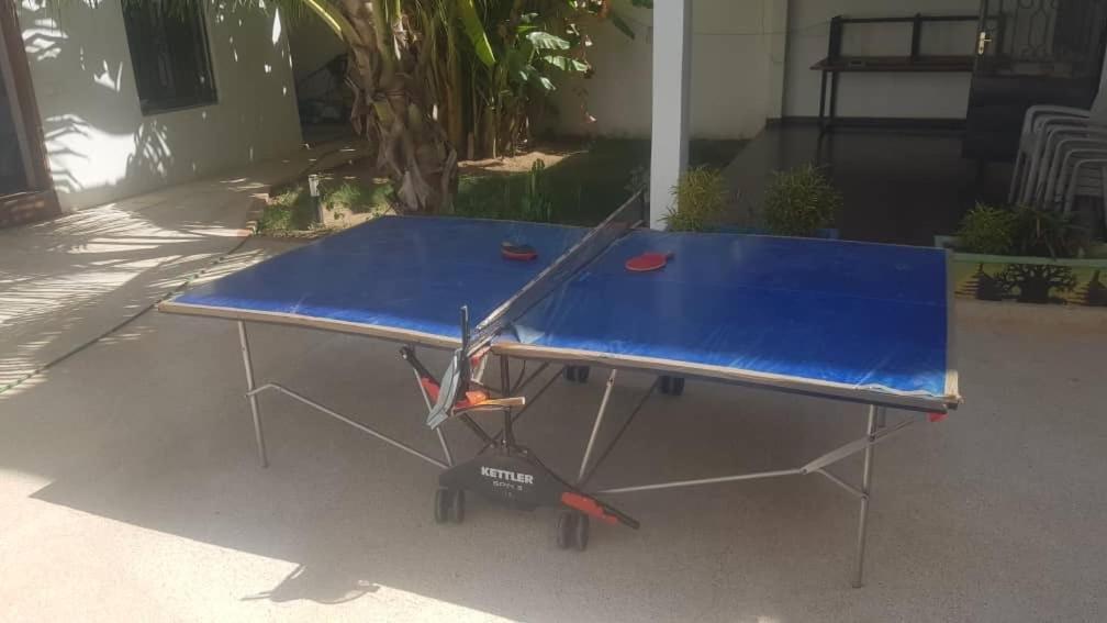 Saly - Villa Kage 6 Chambres -Clim-Wifi-Eau Chaude-Billard-Babyfoot-Ping Pong-Canal - Electricite Non Comprise ภายนอก รูปภาพ